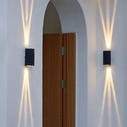 Aplique exterior decorativo con luz arriba y abajo - imagen 1