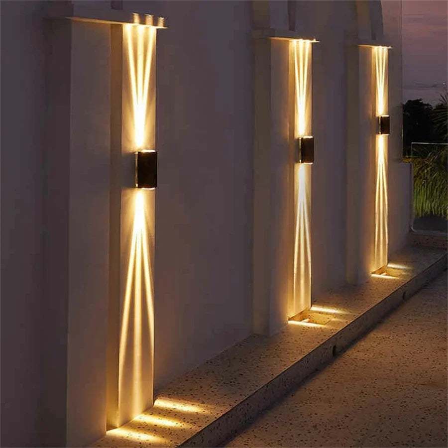 Aplique exterior decorativo con luz arriba y abajo - imagen 2