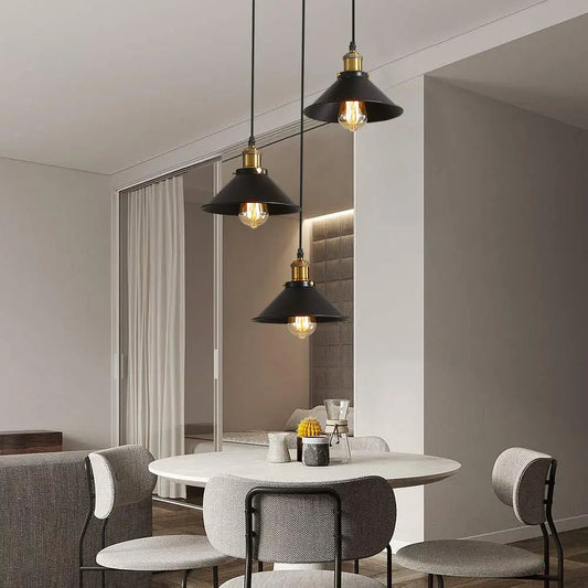 Lámpara colgante industrial de 3 luces en metal negro para salón y comedor - imagen 1
