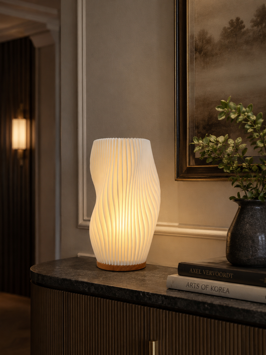 Lámpara de mesa artística con luz cálida - imagen 1
